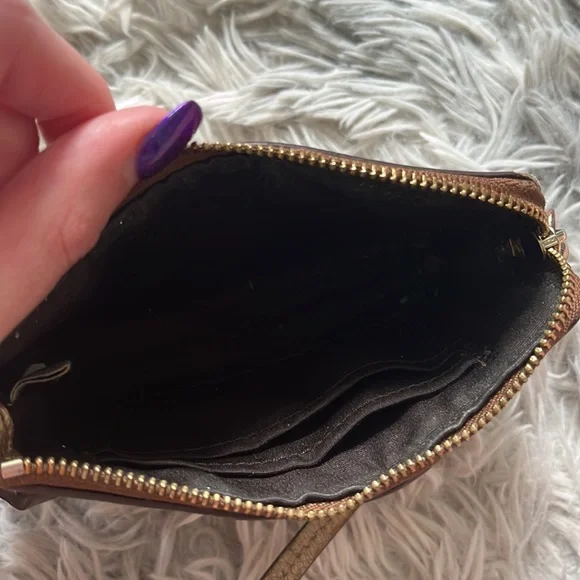 coach wristlet - Picture 6 of 6